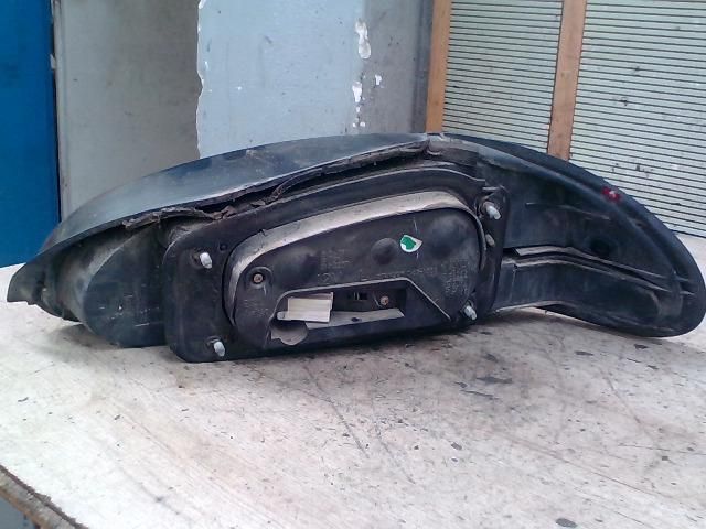 bontott MITSUBISHI COLT Bal Hátsó Lámpa