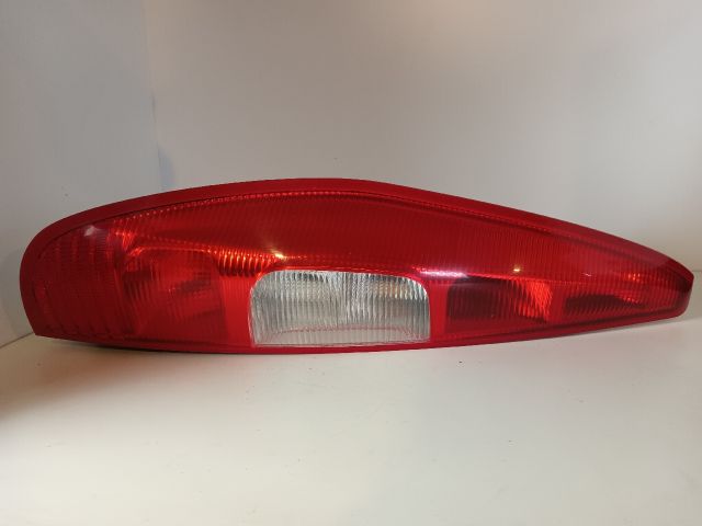 bontott MITSUBISHI COLT Bal Hátsó Lámpa