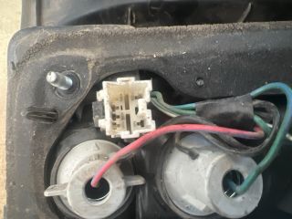 bontott MITSUBISHI COLT Bal Hátsó Lámpa