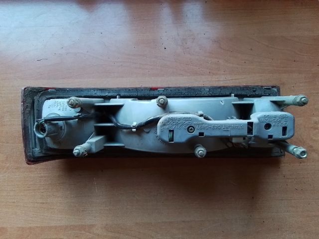 bontott MITSUBISHI COLT Bal Hátsó Lámpa