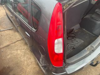 bontott MITSUBISHI COLT Bal Hátsó Lámpa