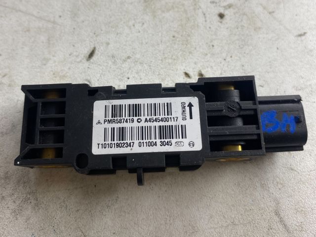 bontott MITSUBISHI COLT Bal hátsó Oldal Ütközés Érzékelő