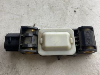 bontott MITSUBISHI COLT Bal hátsó Oldal Ütközés Érzékelő