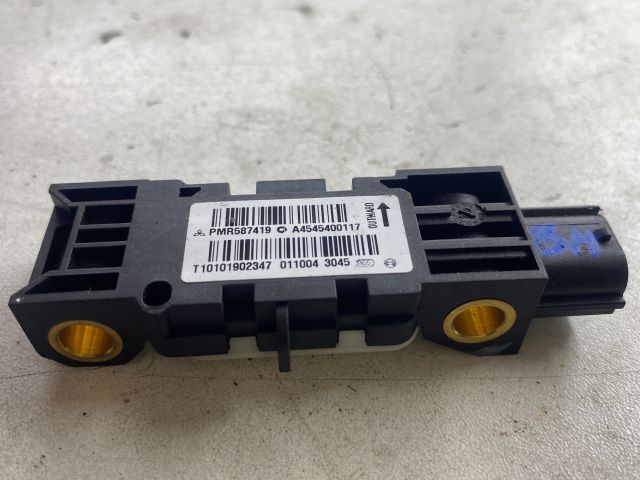 bontott MITSUBISHI COLT Bal hátsó Oldal Ütközés Érzékelő