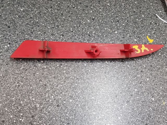 bontott MITSUBISHI COLT Bal hátsó Prizma