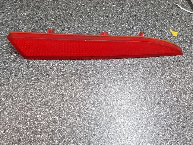 bontott MITSUBISHI COLT Bal hátsó Prizma