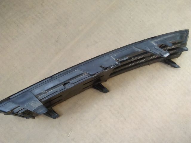 bontott MITSUBISHI COLT Bal Ködlámpa Rács