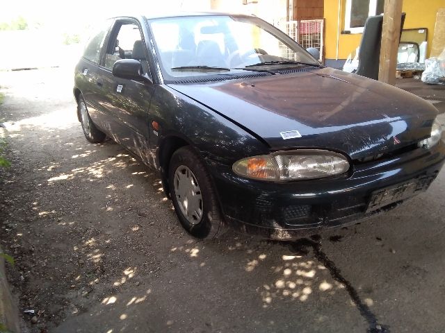 bontott MITSUBISHI COLT Bal Ködzárófény