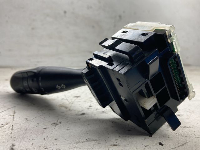 bontott MITSUBISHI COLT Bal Kormánykapcsoló Irányjelző