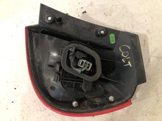 bontott MITSUBISHI COLT Bal Külső Hátsó Lámpa