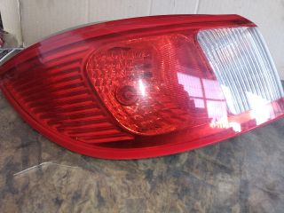 bontott MITSUBISHI COLT Bal Külső Hátsó Lámpa