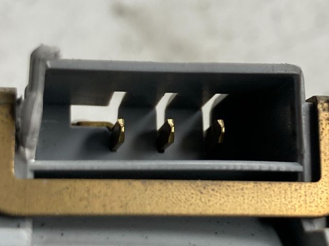 bontott MITSUBISHI COLT Beltér Világítás Első