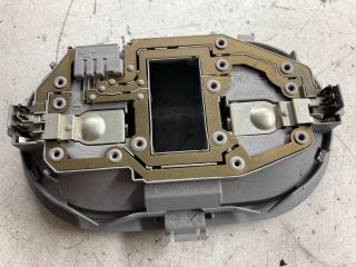 bontott MITSUBISHI COLT Beltér Világítás Első