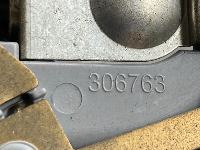 bontott MITSUBISHI COLT Beltér Világítás Első