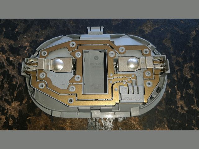 bontott MITSUBISHI COLT Beltér Világítás Első