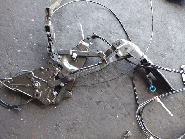 bontott MITSUBISHI COLT Cabrio Tetőmozgató Hidraulika Szivattyú