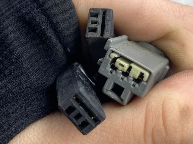 bontott MITSUBISHI COLT Csomagtérajtó Kábelköteg