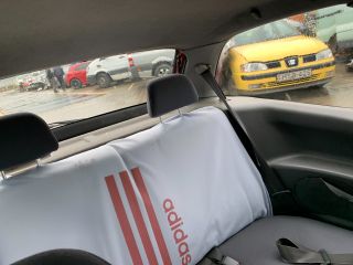 bontott MITSUBISHI COLT Csomagtérajtó Kárpit