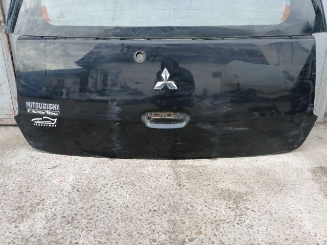 bontott MITSUBISHI COLT Csomagtérajtó (Részeivel)