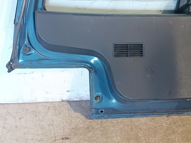 bontott MITSUBISHI COLT Csomagtérajtó (Részeivel)