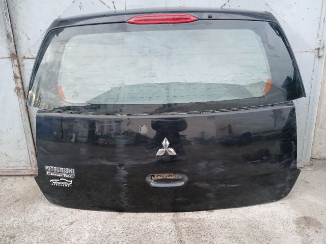 bontott MITSUBISHI COLT Csomagtérajtó (Részeivel)