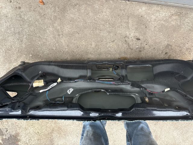 bontott MITSUBISHI COLT Csomagtérajtó (Üres lemez)