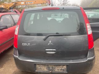bontott MITSUBISHI COLT Csomagtérajtó (Üres lemez)