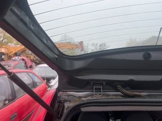 bontott MITSUBISHI COLT Csomagtérajtó (Üres lemez)