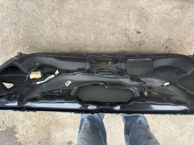 bontott MITSUBISHI COLT Csomagtérajtó (Üres lemez)