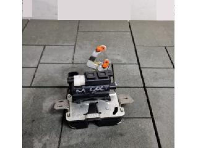 bontott MITSUBISHI COLT Csomagtérajtó Zárszerkezet