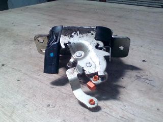 bontott MITSUBISHI COLT Csomagtérajtó Zárszerkezet