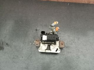 bontott MITSUBISHI COLT Csomagtérajtó Zárszerkezet