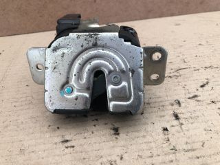 bontott MITSUBISHI COLT Csomagtérajtó Zárszerkezet