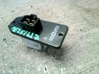 bontott MITSUBISHI COLT Előtét Ellenállás Fűtőmotor