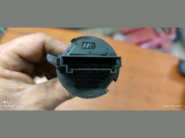 bontott MITSUBISHI COLT Előtét Ellenállás Fűtőmotor