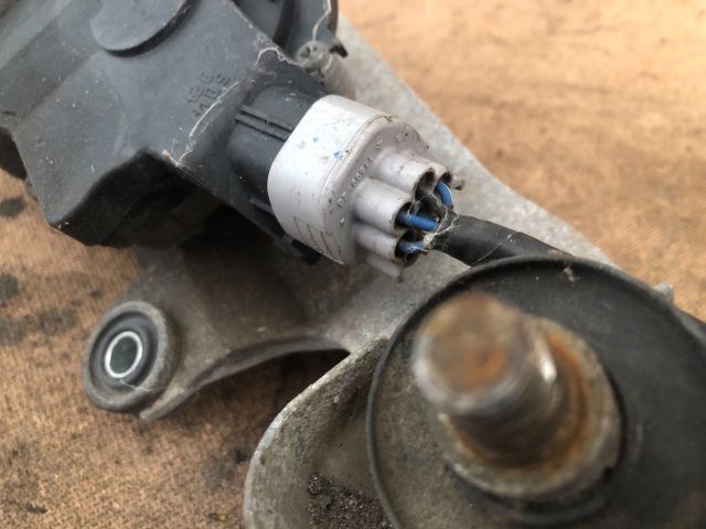 bontott MITSUBISHI COLT Első Ablaktörlő Szerkezet Motorral