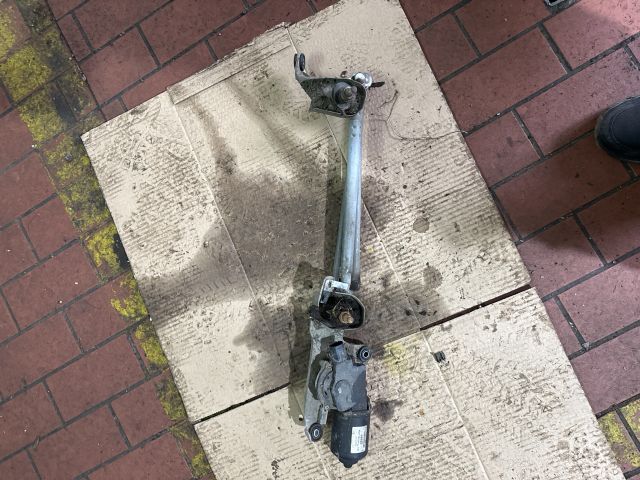 bontott MITSUBISHI COLT Első Ablaktörlő Szerkezet Motorral