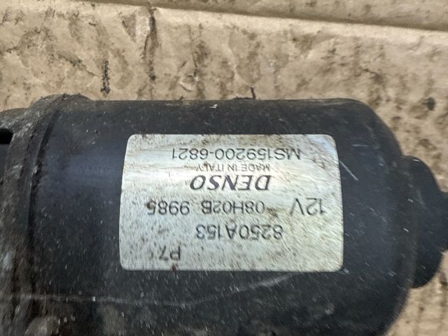 bontott MITSUBISHI COLT Első Ablaktörlő Szerkezet Motorral