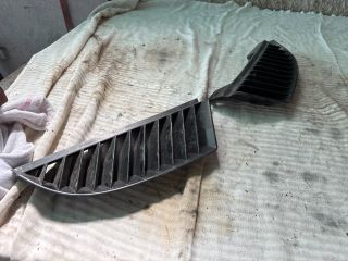 bontott MITSUBISHI COLT Első Lökhárító Díszléc