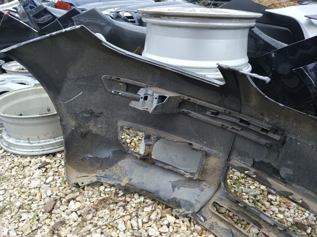 bontott MITSUBISHI COLT Első Lökhárító (Részeivel)