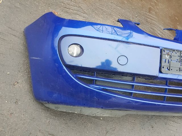 bontott MITSUBISHI COLT Első Lökhárító (Részeivel)