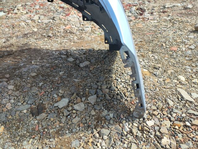 bontott MITSUBISHI COLT Első Lökhárító (Részeivel)