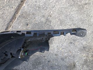 bontott MITSUBISHI COLT Első Lökhárító (Részeivel)