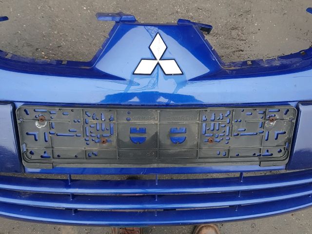 bontott MITSUBISHI COLT Első Lökhárító (Részeivel)