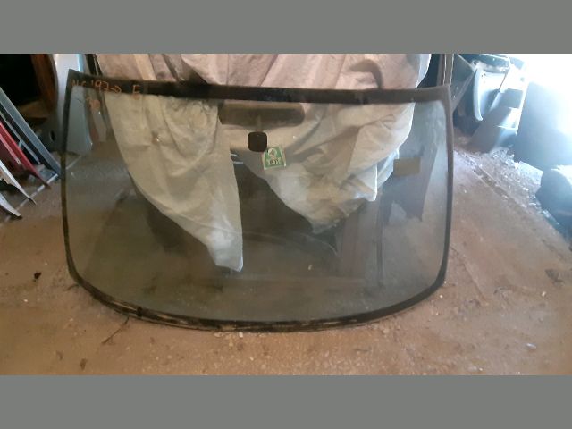 bontott MITSUBISHI COLT Első Szélvédő