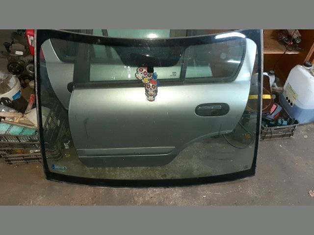 bontott MITSUBISHI COLT Első Szélvédő