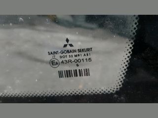 bontott MITSUBISHI COLT Első Szélvédő