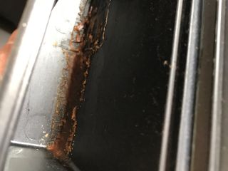 bontott MITSUBISHI COLT Első Tároló Rekesz