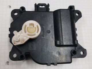 bontott MITSUBISHI COLT Fűtés Állító Motor