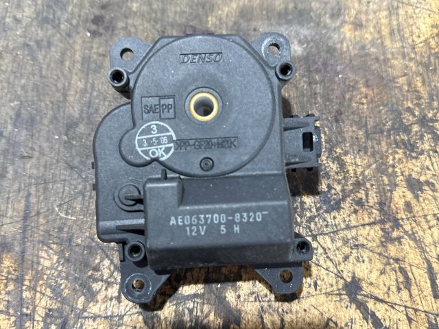 bontott MITSUBISHI COLT Fűtés Állító Motor